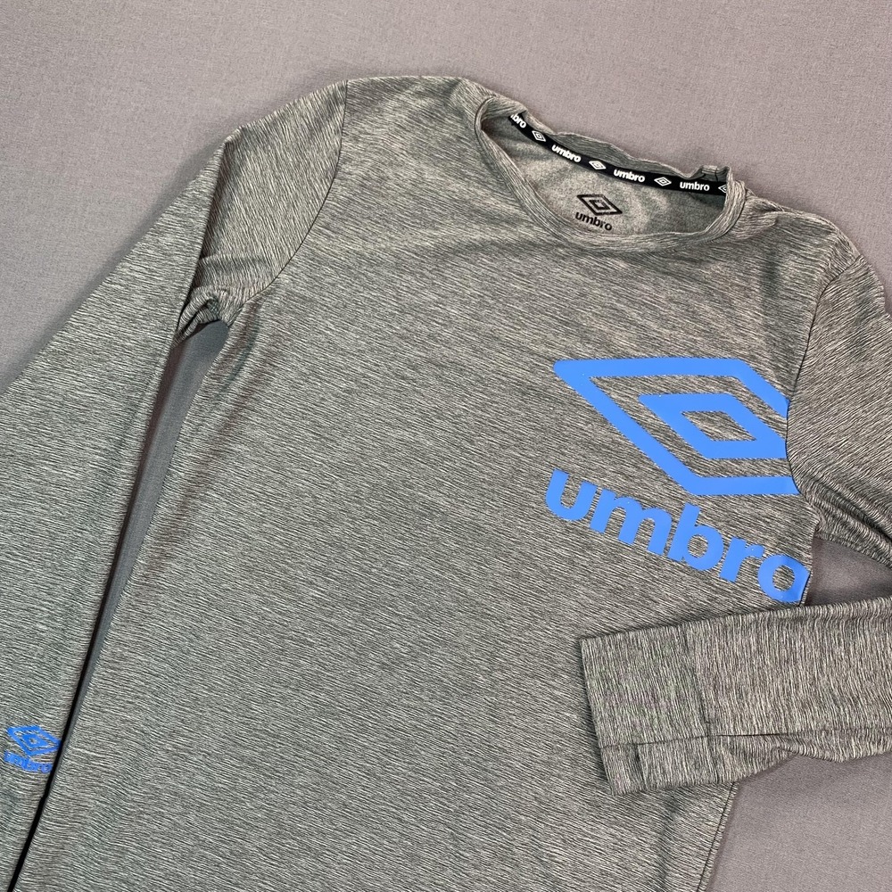 Umbro Shirt Boys XL 16-18 Gray‎ Long Sleeve Athletic Logo Stretch Tee Soccer